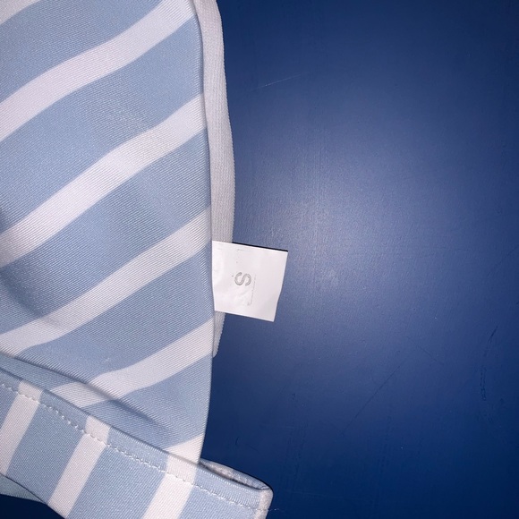 Bathing suit - Picture 3 of 3